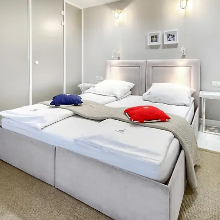 Apartman Imperial - Na Fali *